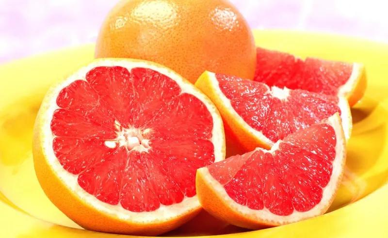 Các loại cam nhập khẩu có mức giá phải chăng nhưng vẫn giữ được chất lượng tuyệt vời, là lựa chọn yêu thích của nhiều bà nội trợ.