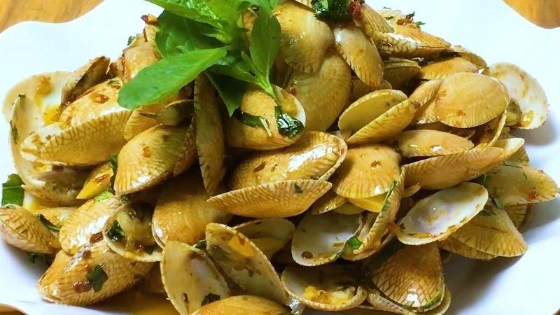 Sò lụa chế biến món gì ngon? Khám phá ngay 11 món ngon từ sò lụa, chắc chắn sẽ làm bữa ăn gia đình thêm phần hấp dẫn.