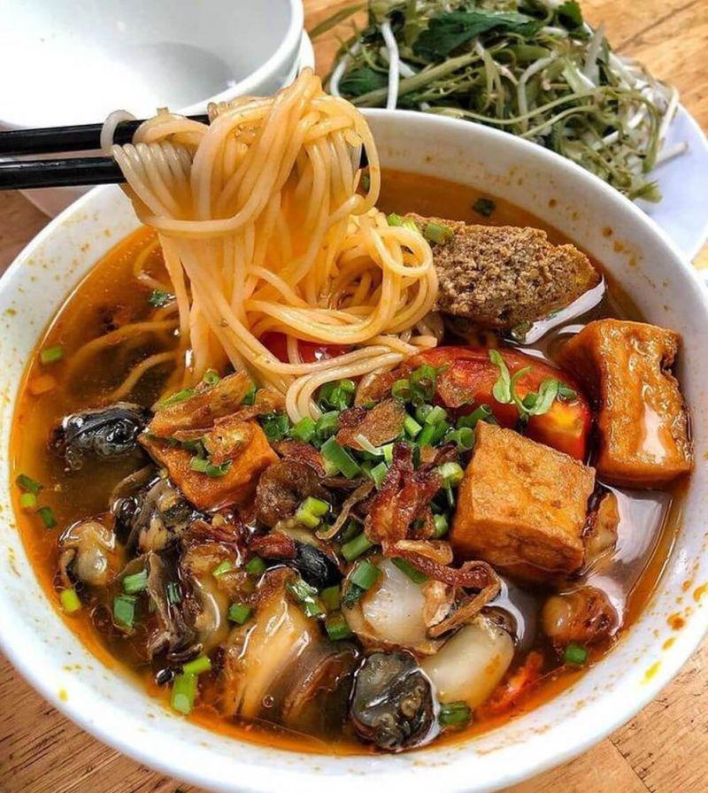Khám Phá Top 8 Quán Bún Riêu Ngon Nhất Cần Thơ