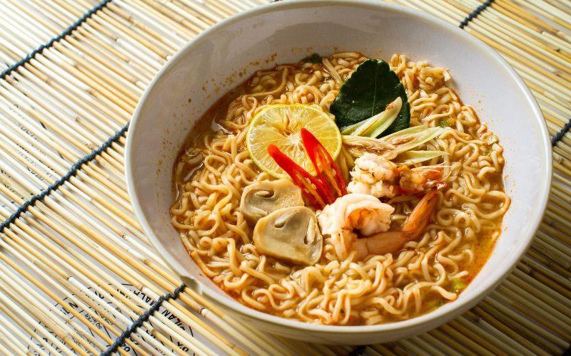 Liệu người mắc bệnh tiểu đường có thể ăn mì tôm mà không ảnh hưởng đến sức khỏe? Cùng tìm hiểu và giải đáp thắc mắc này.