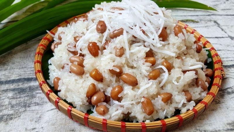 Khám phá 2 cách nấu xôi lạc béo ngậy, thơm lừng dễ thực hiện tại nhà.