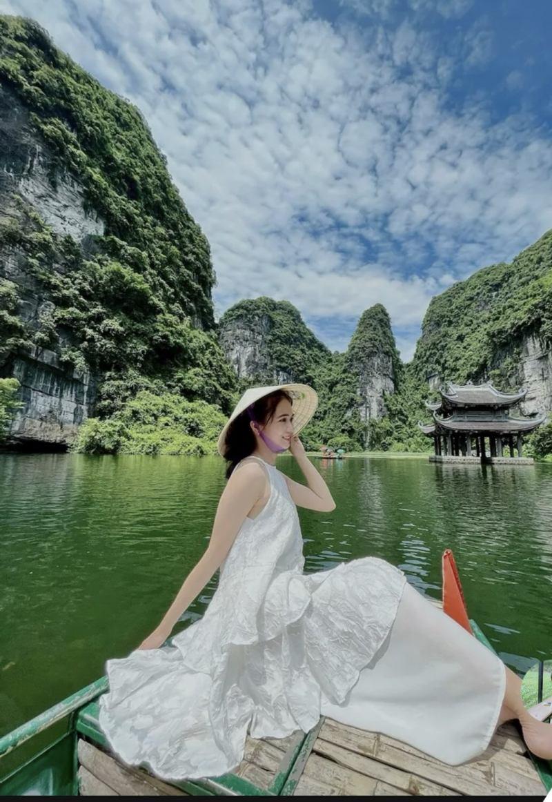 Top 5 cửa hàng cho thuê đầm, váy và phụ kiện du lịch giá tốt tại Đà Nẵng