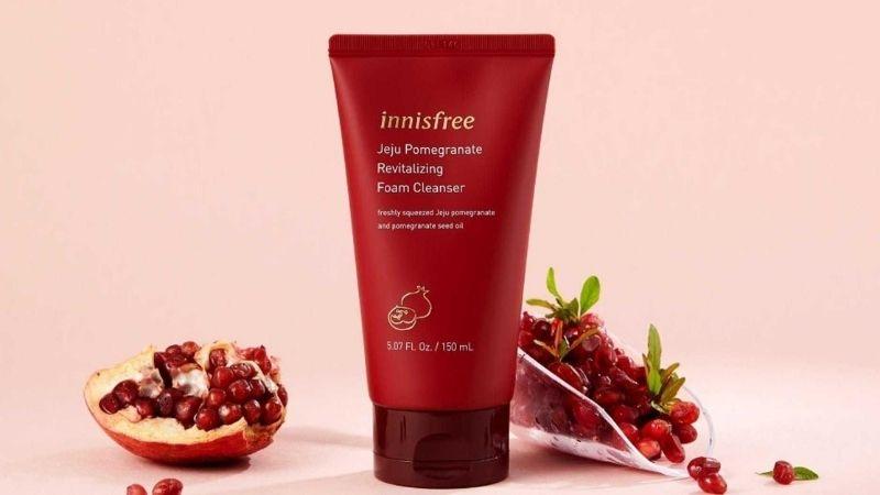 Khám phá chi tiết bộ sản phẩm Innisfree với chiết xuất lựu đỏ, sự lựa chọn lý tưởng cho làn da khỏe mạnh và sáng mịn.