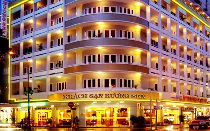 Ngay lập tức lưu lại danh sách 6 nhà hàng lãng mạn, riêng tư, lý tưởng cho những buổi hẹn hò ngọt ngào tại quận 1
