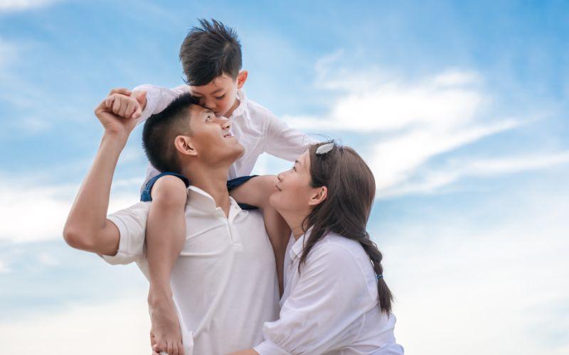 Hơn 50 câu nói đầy cảm xúc, ý nghĩa và sâu sắc về con cái, mang lại những suy ngẫm sâu sắc cho mọi bậc làm cha mẹ.