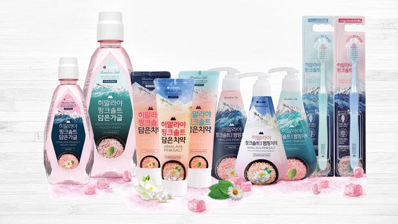 Kem đánh răng Bamboo Salt bảo vệ răng miệng một cách hoàn hảo, giúp bạn tự tin với hơi thở thơm mát suốt cả ngày.