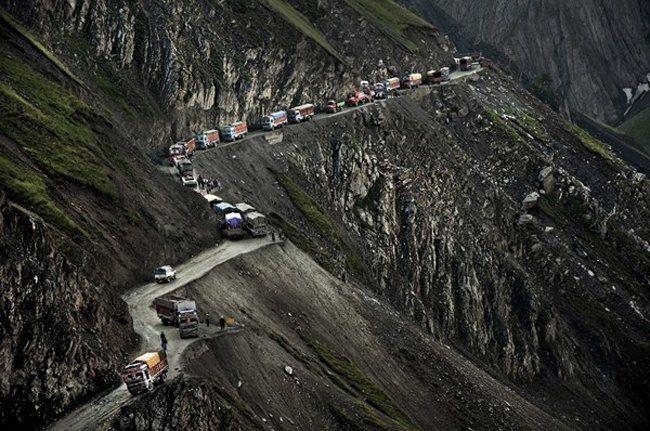 Khám phá 10 cung đường hiểm trở nhất thế giới