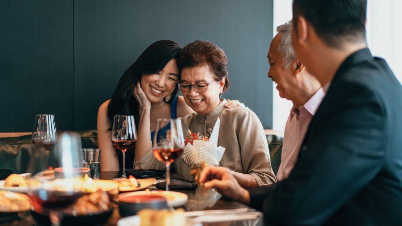 40 lời chúc sinh nhật mẹ chồng ngọt ngào, sâu lắng và đầy ắp tình yêu thương