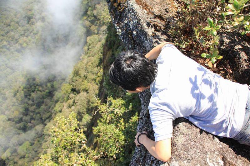 Khám phá 9 cung đường trekking tuyệt đẹp miền Trung - Tây Nguyên mùa xuân