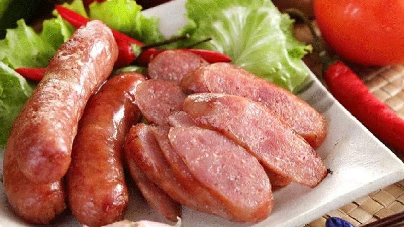 Tự tay làm lạp xưởng đón Tết – dễ dàng, ngon miệng và đầy ý nghĩa