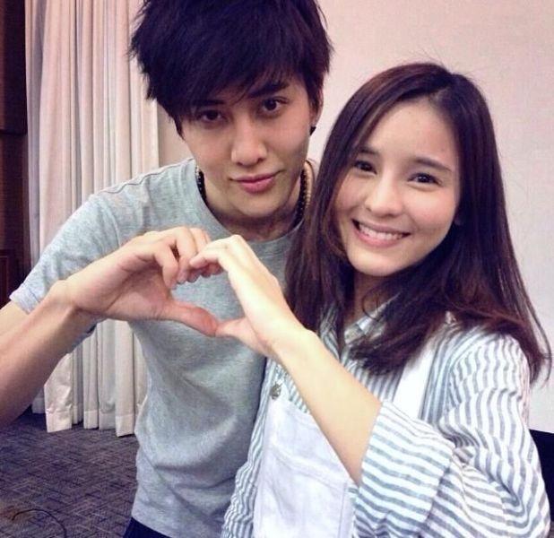 Top 10 Dấu hiệu chứng tỏ Mike và Aom đang trong mối quan hệ tình cảm