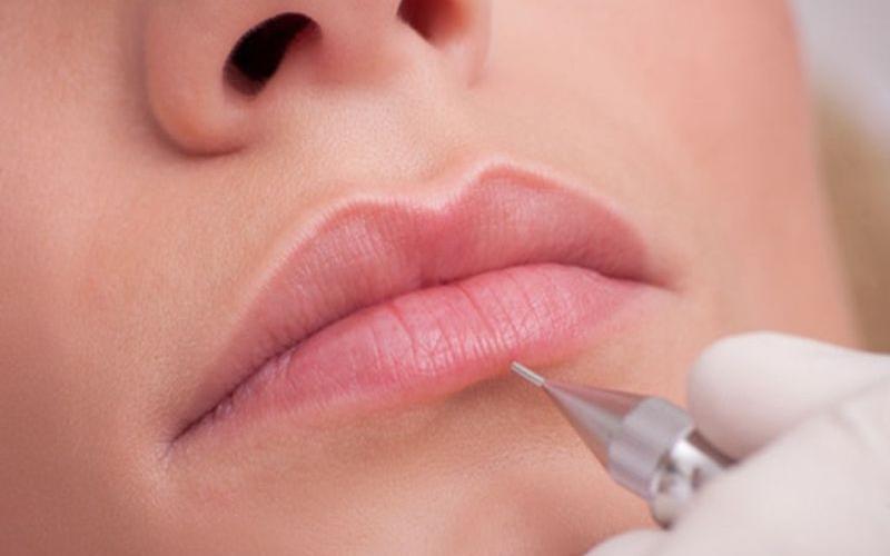 Top 5 Cách chăm sóc môi sau phun xăm để đạt màu sắc hoàn hảo