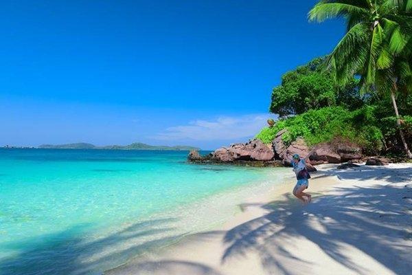 Top 12 bãi biển đẹp mê hồn nên ghé thăm trước tuổi 30