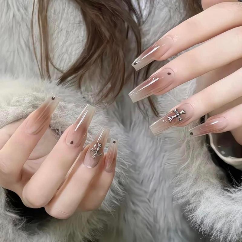 Top 11 Tiệm làm nail đẹp và chất lượng hàng đầu tại Bắc Giang