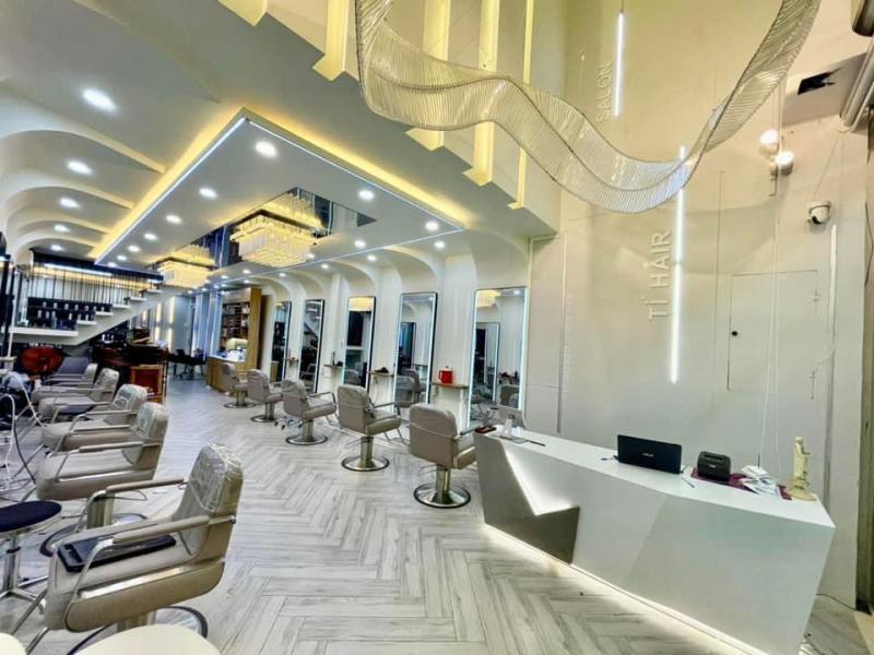 Top 13 Salon tóc đẹp và uy tín tại TP. Long Xuyên, An Giang