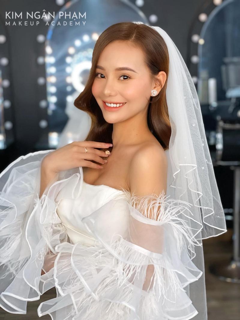 Top 8 tiệm trang điểm cô dâu đẹp nhất TP. Thủ Dầu Một, Bình Dương