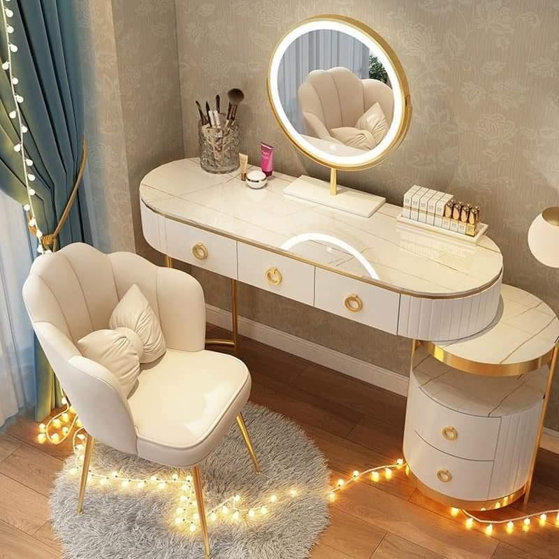 Top 5 địa chỉ uy tín bán bàn trang điểm chất lượng tại Đà Nẵng