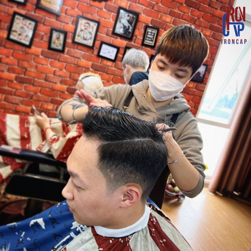 Top 8 tiệm cắt tóc nam chất lượng và uy tín nhất tại quận Ba Đình, Hà Nội