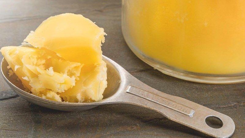 Bơ Ghee là gì? Những lợi ích dinh dưỡng và điều cần lưu ý khi sử dụng