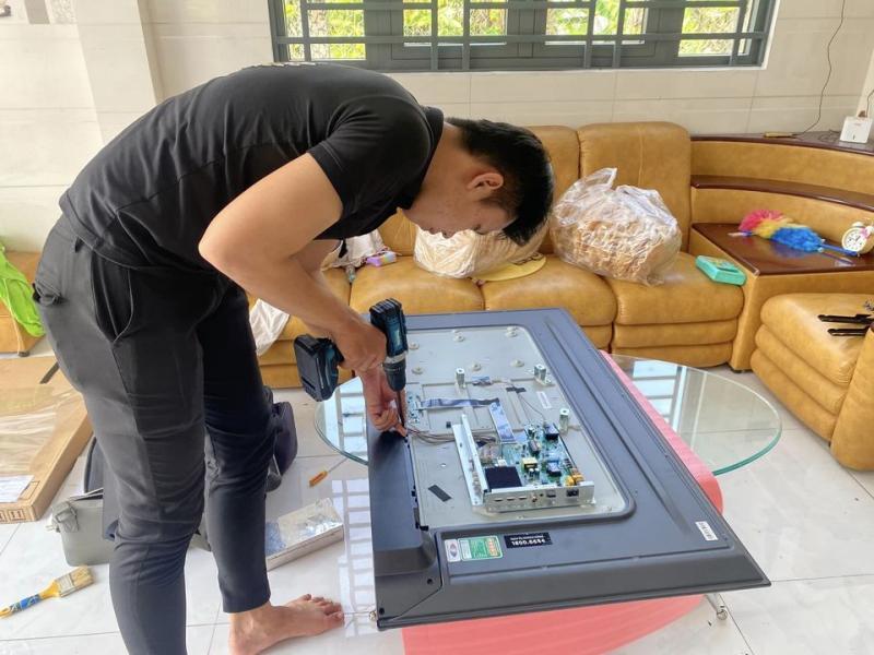 Top 5 dịch vụ sửa chữa tivi tại nhà uy tín nhất Thanh Hóa