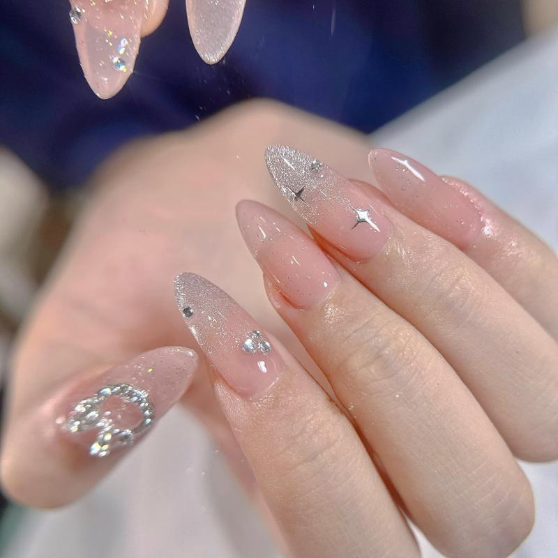 Khám Phá 9 Tiệm Nail Tốt Nhất tại Huyện Đông Anh, Hà Nội