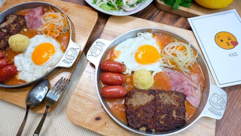 Khám phá ngay 21 quán ăn nổi bật tại quận Đống Đa, Hà Nội, với hương vị đặc sắc và không gian đầy sức sống, chắc chắn sẽ khiến bạn không thể quên.