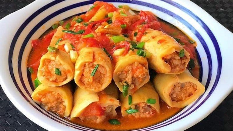 Khám phá công thức làm thịt nhồi măng sốt cà chua hấp dẫn, dễ thực hiện ngay tại nhà để bạn có thể thưởng thức một món ăn thơm ngon, đầy hương vị.