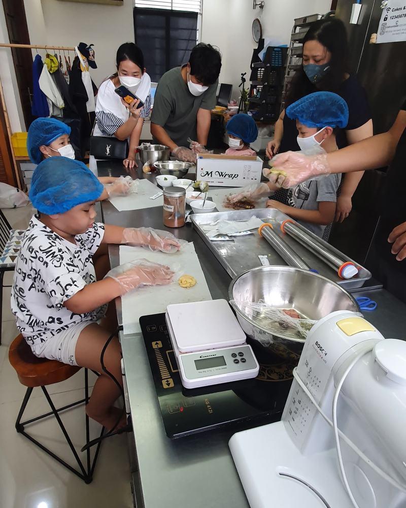 Khám phá top 8 quán cà phê dạy làm bánh nổi tiếng tại TP. HCM