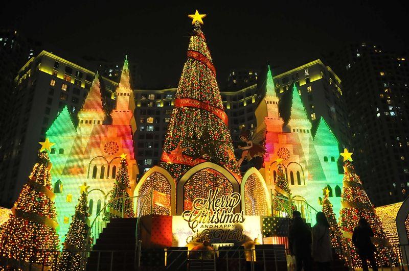 8 dịch vụ trang trí Noel đẹp nhất tại Hà Nội