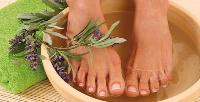 Top 10 Bí quyết "vàng" giúp các cô nàng sở hữu đôi chân thon gọn