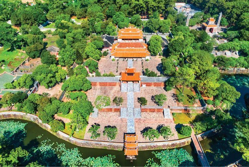Top 10 điểm du lịch tâm linh nổi tiếng ở Huế