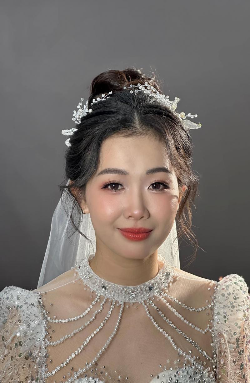 Top 10 tiệm trang điểm cô dâu đẹp nhất tại Trà Vinh