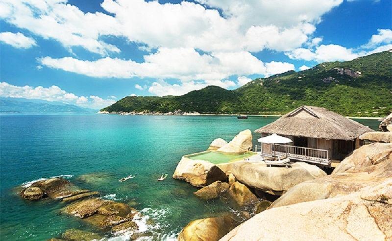 Top 10 điểm du lịch nổi bật nhất tại Nha Trang bạn nhất định không thể bỏ qua