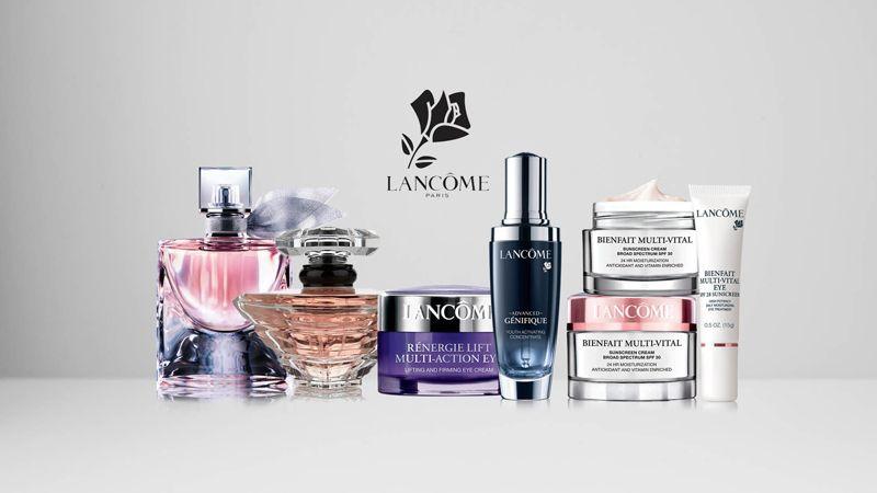 Khám phá 4 dòng toner Lancome cao cấp, mặc dù có giá cao nhưng mang lại hiệu quả vượt trội cho làn da.