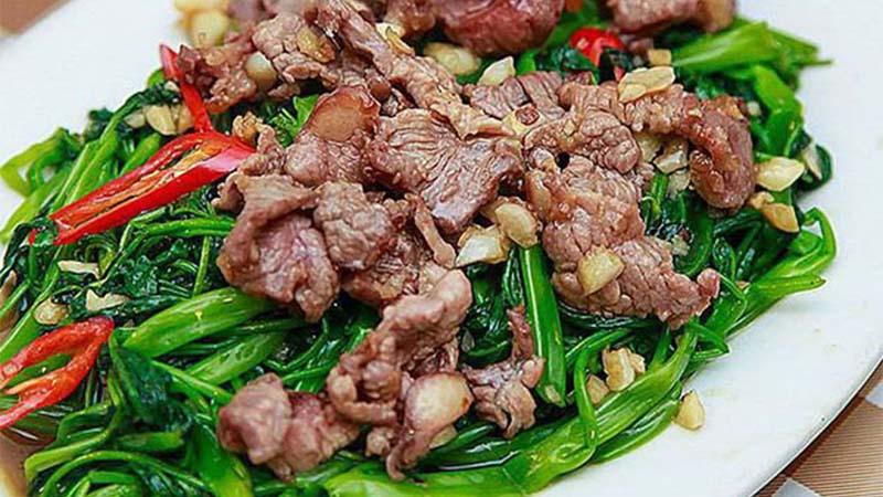 Ăn hoài không ngán với món rau muống xào thịt bò ngon mê ly, cơm trắng cứ thế hết veo!
