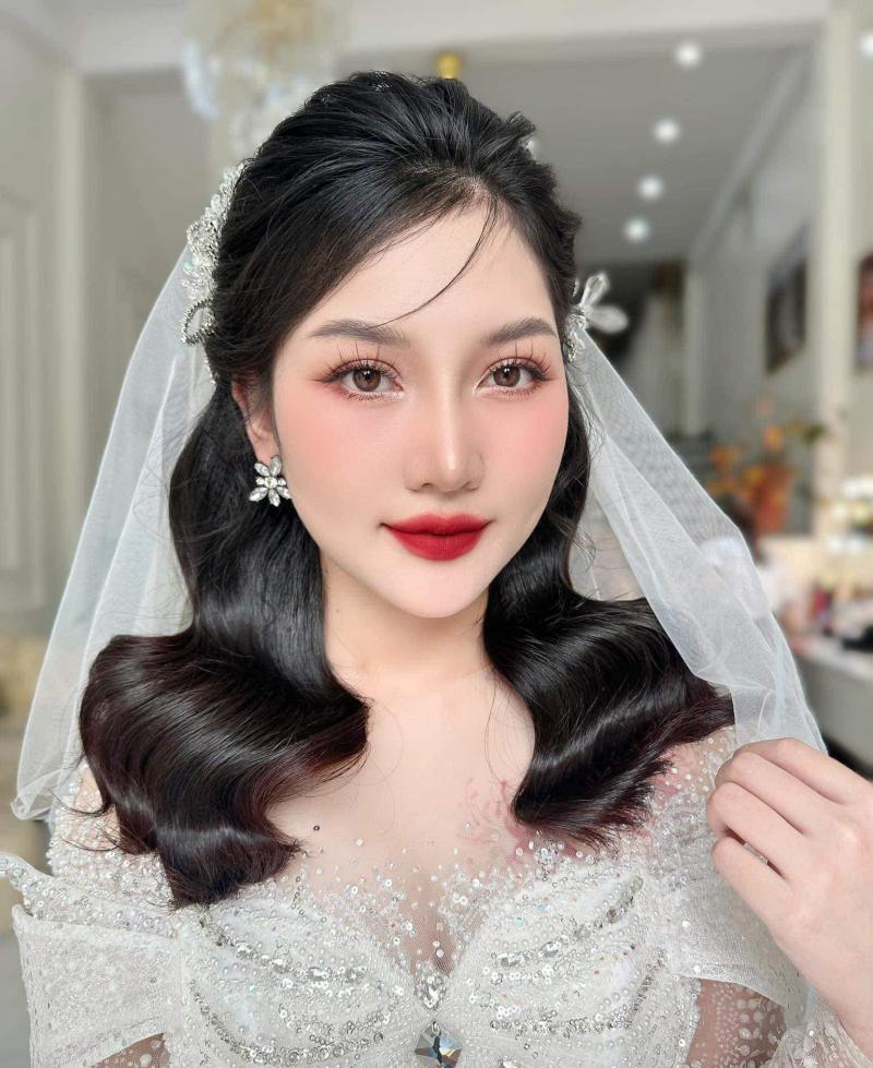 Top 6 Tiệm Trang Điểm Cô Dâu Tốt Nhất tại Thị Xã Thái Hòa, Nghệ An
