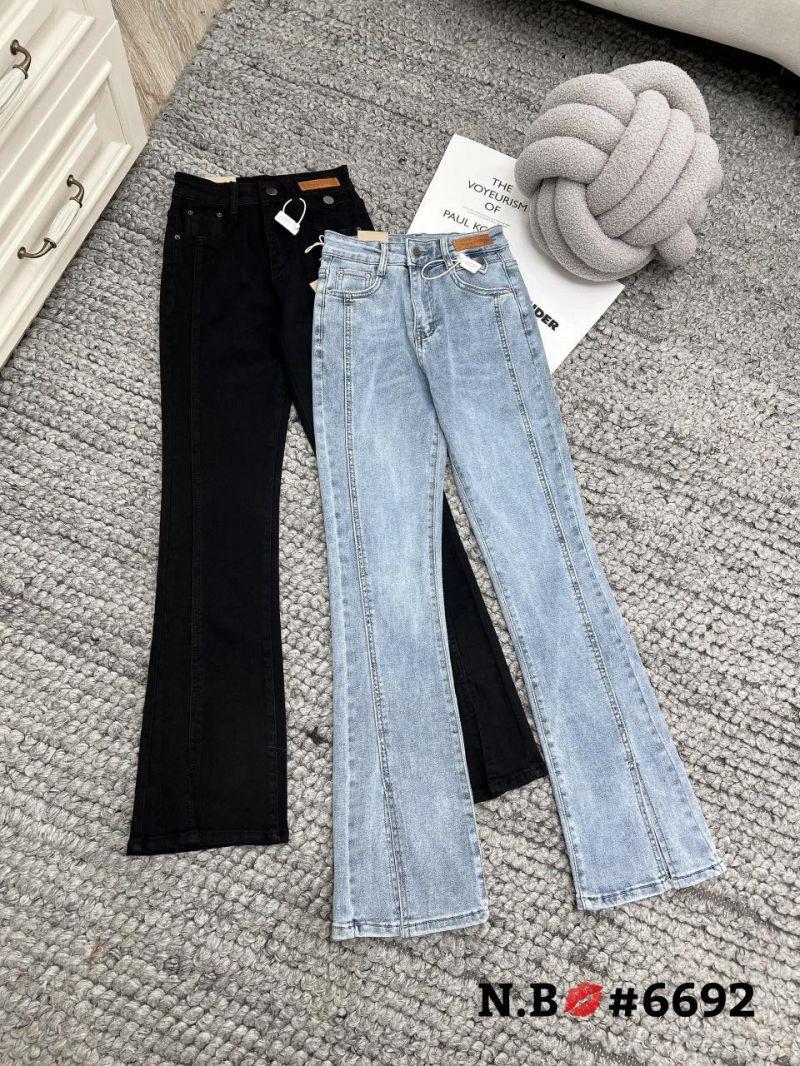 Top 9 cửa hàng thời trang nữ đẹp nhất phố Chùa Láng, Hà Nội