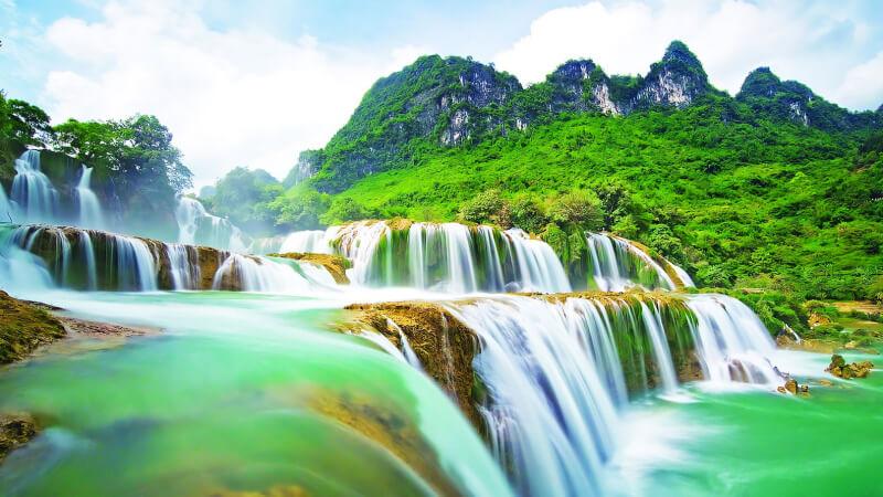 Khám phá Đông Bắc: 18 điểm đến tuyệt vời không thể bỏ lỡ