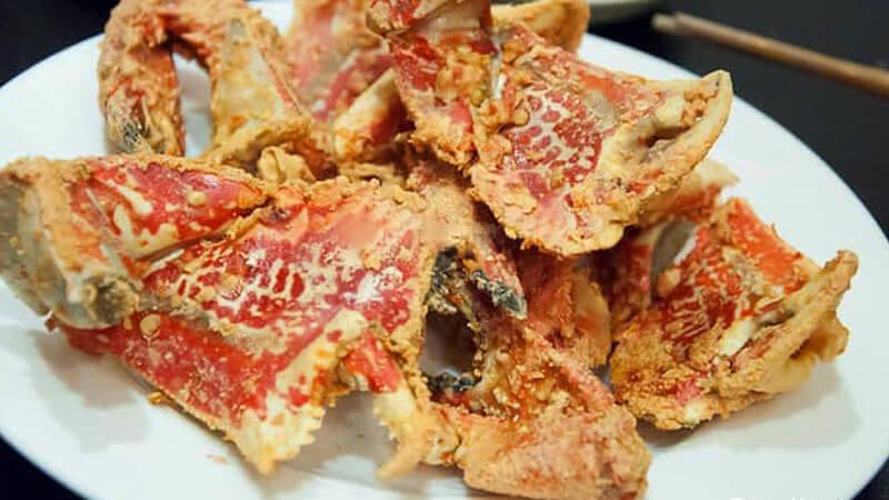 Khám phá 3 cách chế biến càng cúm rang muối ớt, rang me và rang bơ tỏi thơm ngon, hấp dẫn.