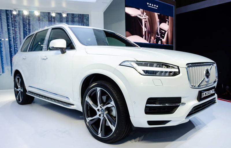 Top 10 xe hybrid đắt giá nhất thế giới