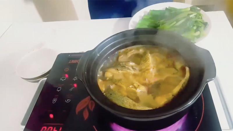 Hướng dẫn chế biến món cá chẽm kho tiêu cay nồng hấp dẫn