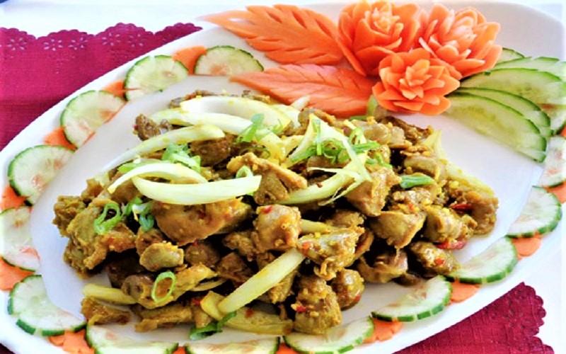 Hướng dẫn chế biến món bồ câu xào sả ớt đậm đà, cay nồng hấp dẫn