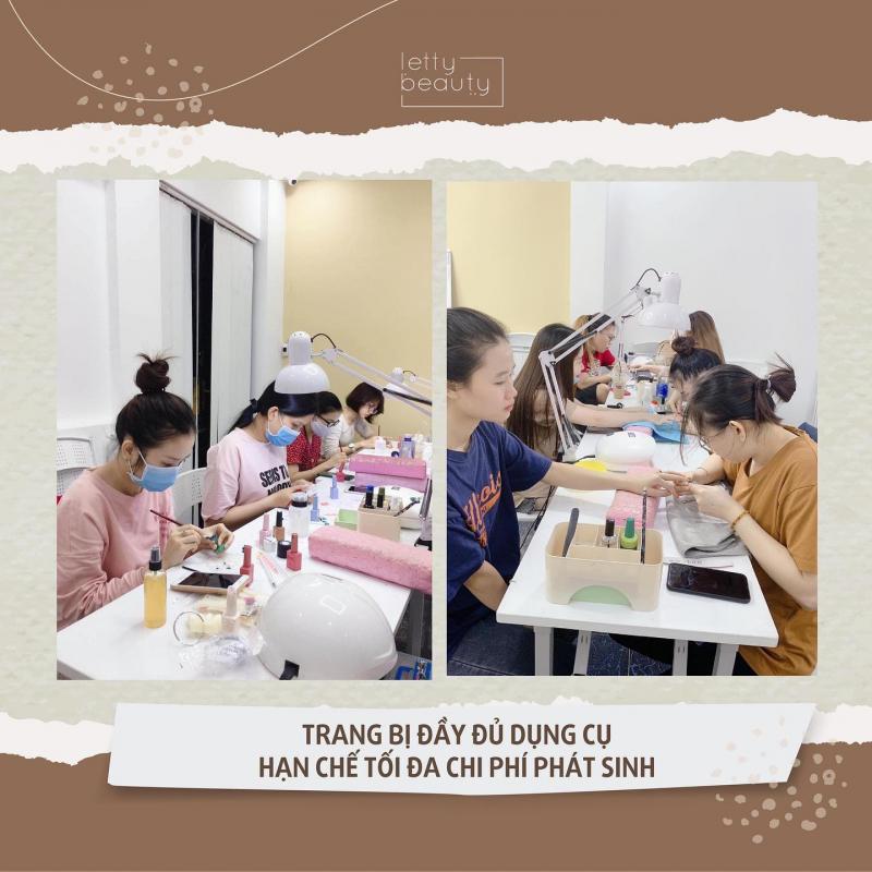 Top 8 Trung tâm đào tạo nghề nail uy tín nhất Quận Bình Thạnh, TP. HCM