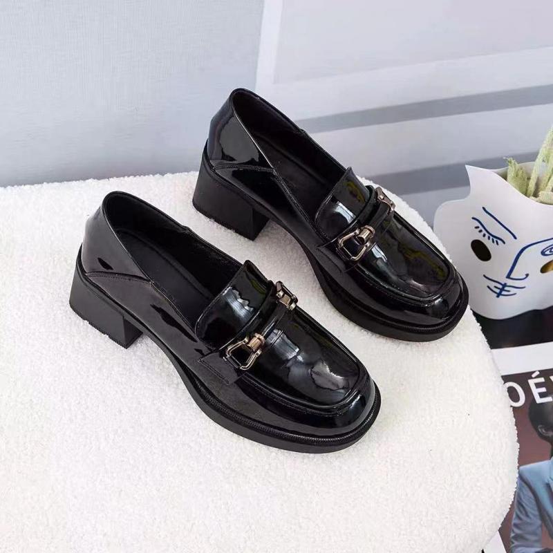 Top 8 cửa hàng giày nữ đẹp và chất lượng nhất tại Thanh Hóa