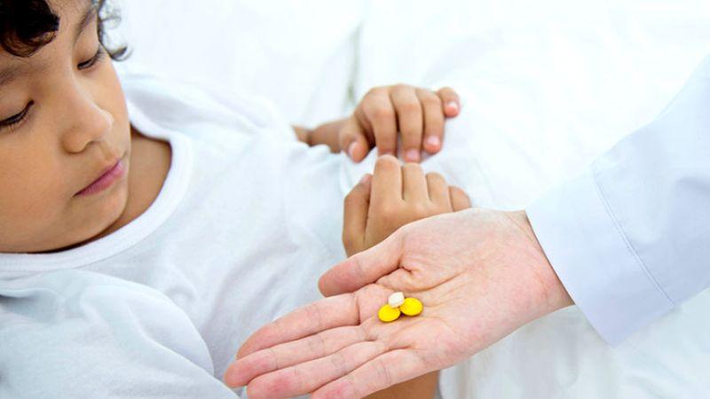 Khoảng thời gian giữa các liều thuốc hạ sốt cho trẻ là bao lâu thì an toàn?