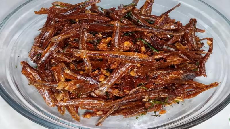 Khám phá ngay cách làm món cá cơm khô rang chua ngọt, hương vị hài hòa giữa chua và ngọt khiến bạn không thể cưỡng lại được.