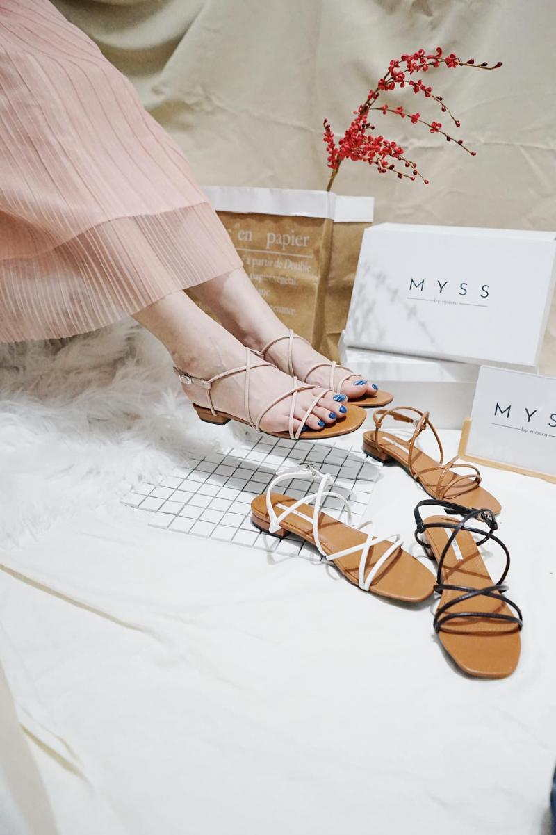 Top 10 cửa hàng sandal đẹp nhất tại quận 1, TP.HCM