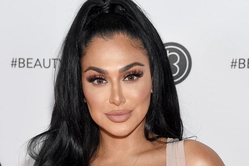 Top 10 Beauty Blogger nổi bật nhất thế giới hiện nay