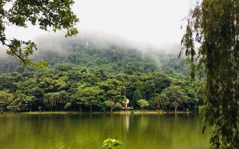 Khám phá 12 điểm du lịch hấp dẫn nhất tại Ninh Bình