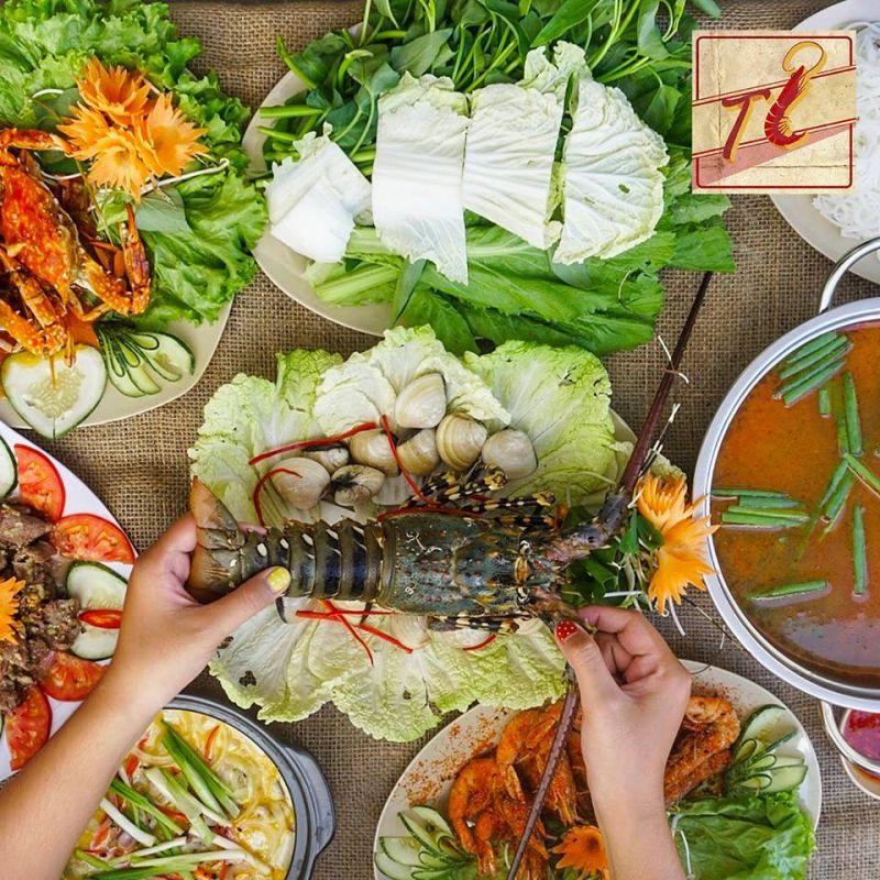 Top 10 quán hải sản giá cả phải chăng và hương vị tuyệt vời tại Đà Nẵng